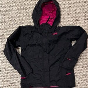 The North Face Kids Raincoat - Black and Pink
